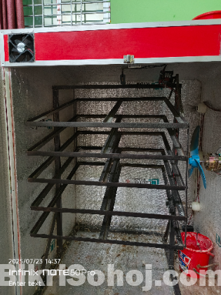 অটো ইনকিউবেটরে